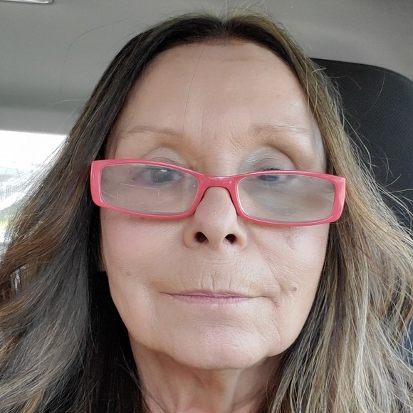 Meet your Posher, Wilma - Picture 1 of 1